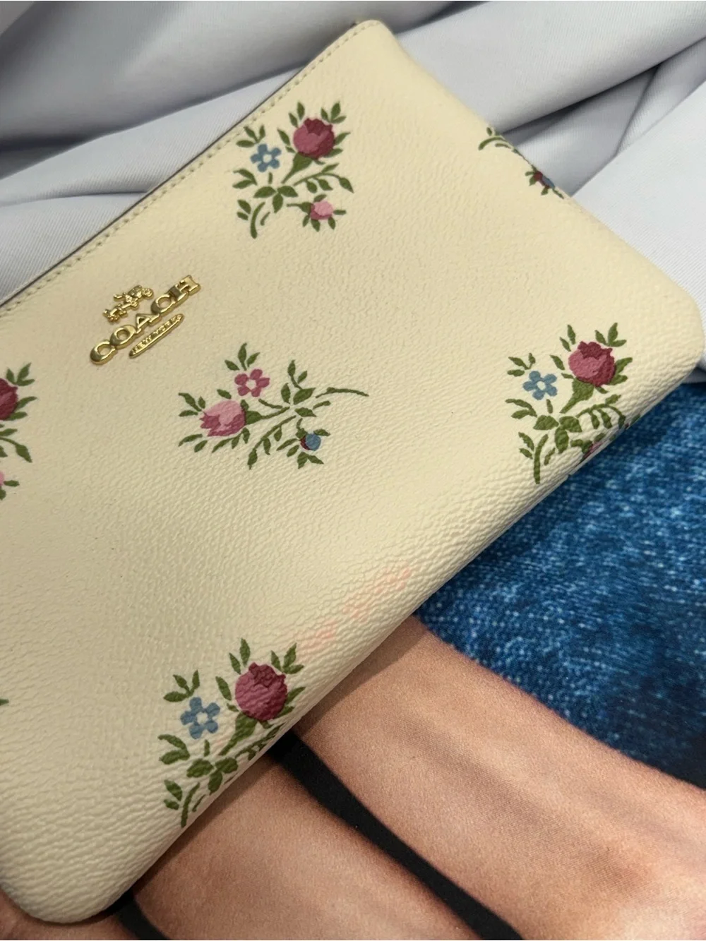 (new+tag) Coach Ivory Floral Leather Wristlet with Pink Accents & Gold Hardware